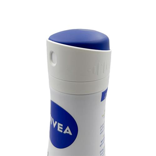 nivea-invisible-black-and-white-silky-smooth-anti-perspirant-spray-for-women-150ml