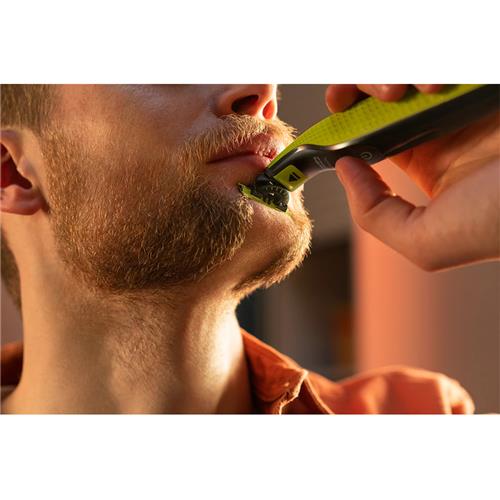 Philips-OneBlade-Electric-Trimmer-and-Shaver
