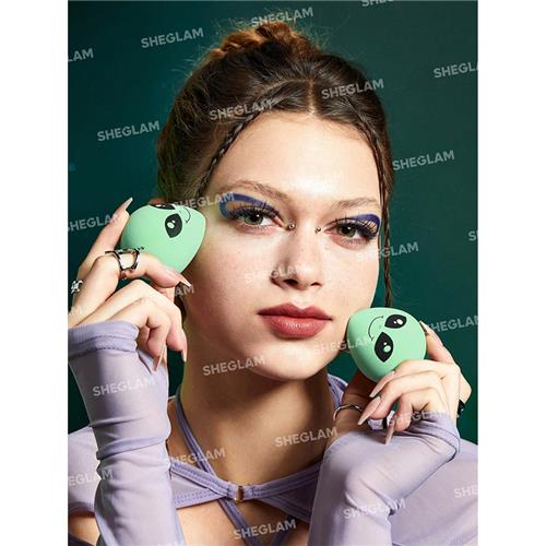 -Sheglam-Interstellar-Beauty-Sponge