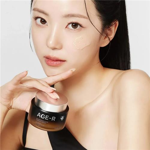 Medicube-AGE-R-Glutathione-Glow-Capsule-Cream