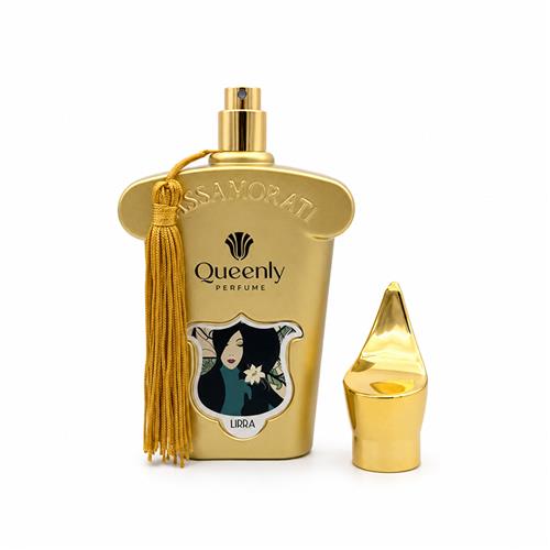 Queenly-Casamorati-Lira-for-her