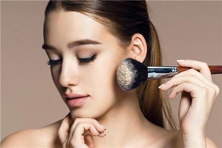 بهترین برند پنکیک آرایشی صورت